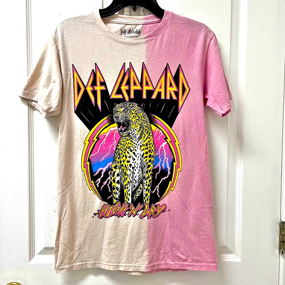 Def Leppard Pink Tie Dye T Shirt Size Small
